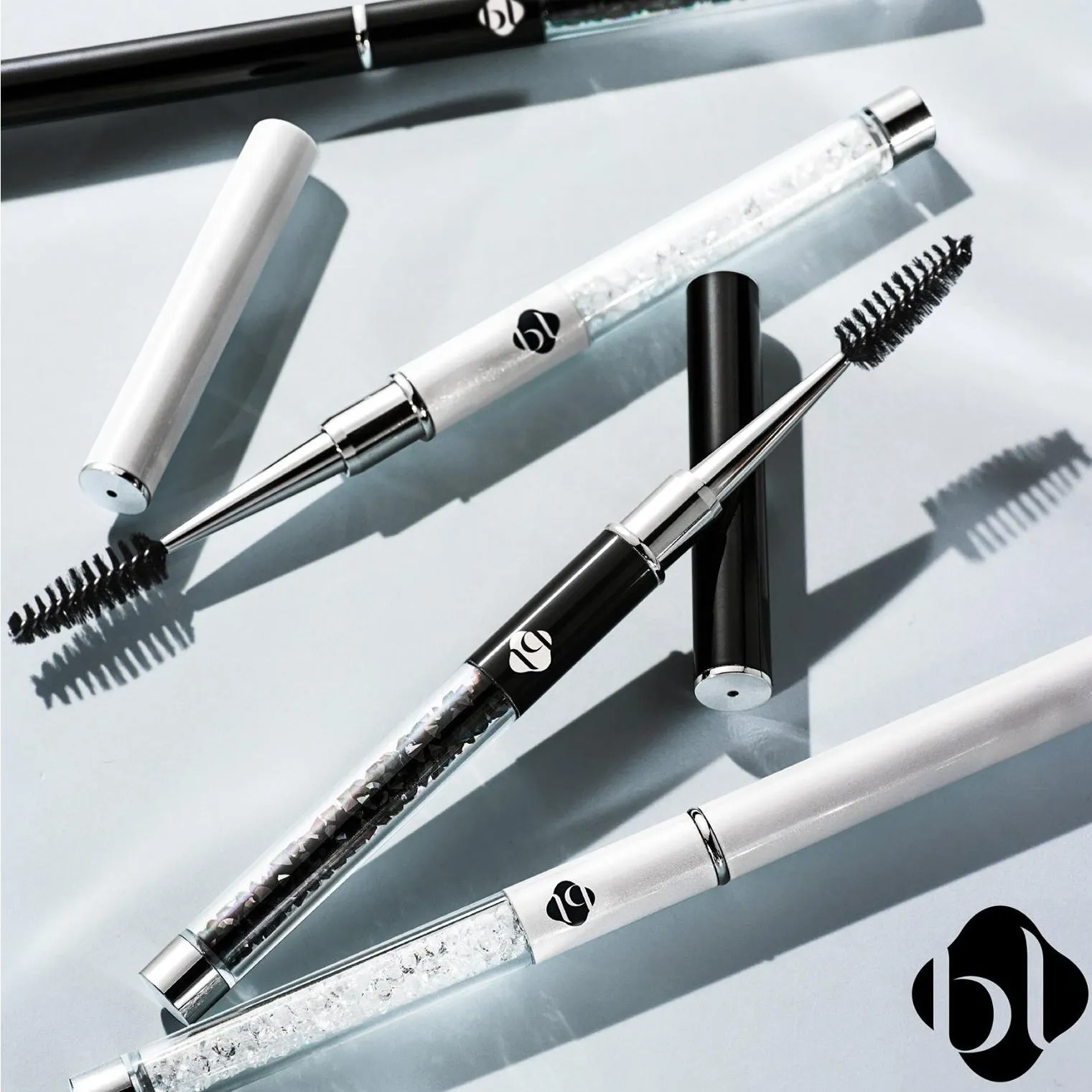 Blink Lash eyelash crystal brush, BLACK or WHITE